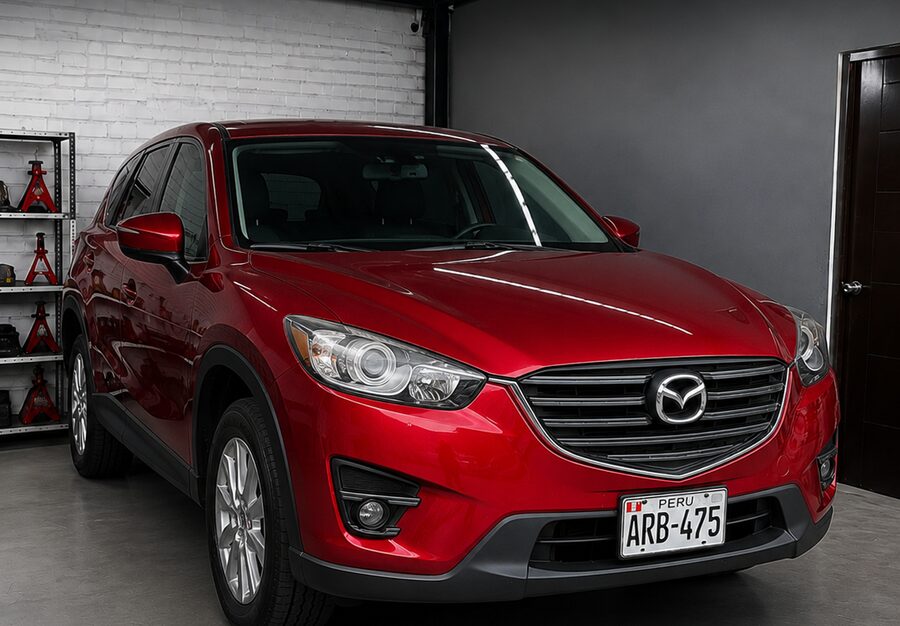Mazda CX-5 en el taller MITO Garage